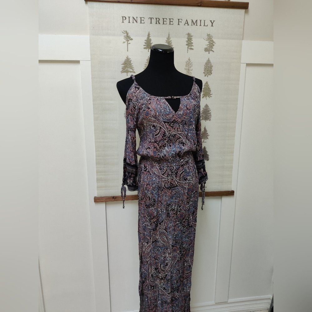 American Eagle Paisley Cold Shoulder Maxi Dress - Size M - Picture 3 of 12